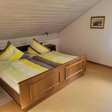Haus Resi Inn *