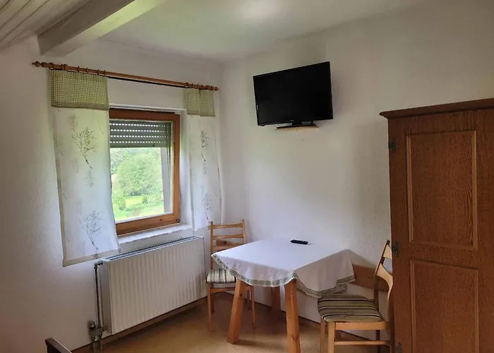 Haus Resi Han/Misafirhane Eging